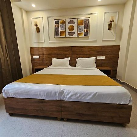 Hotel Nirvana Bliss, Behind Parmarth Niketan Rishikesh Luaran gambar