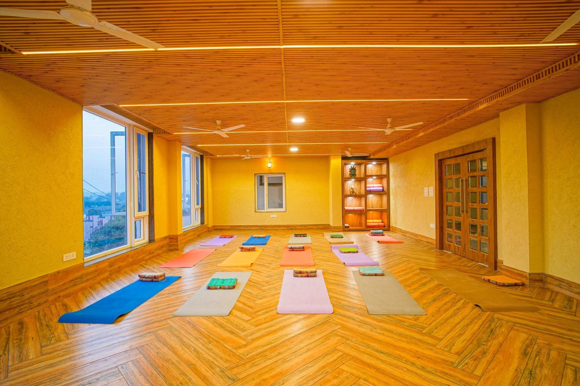 Hotel Nirvana Bliss, Behind Parmarth Niketan Rishikesh Luaran gambar