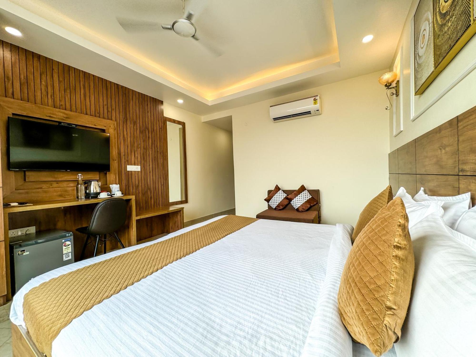 Hotel Nirvana Bliss, Behind Parmarth Niketan Rishikesh Luaran gambar